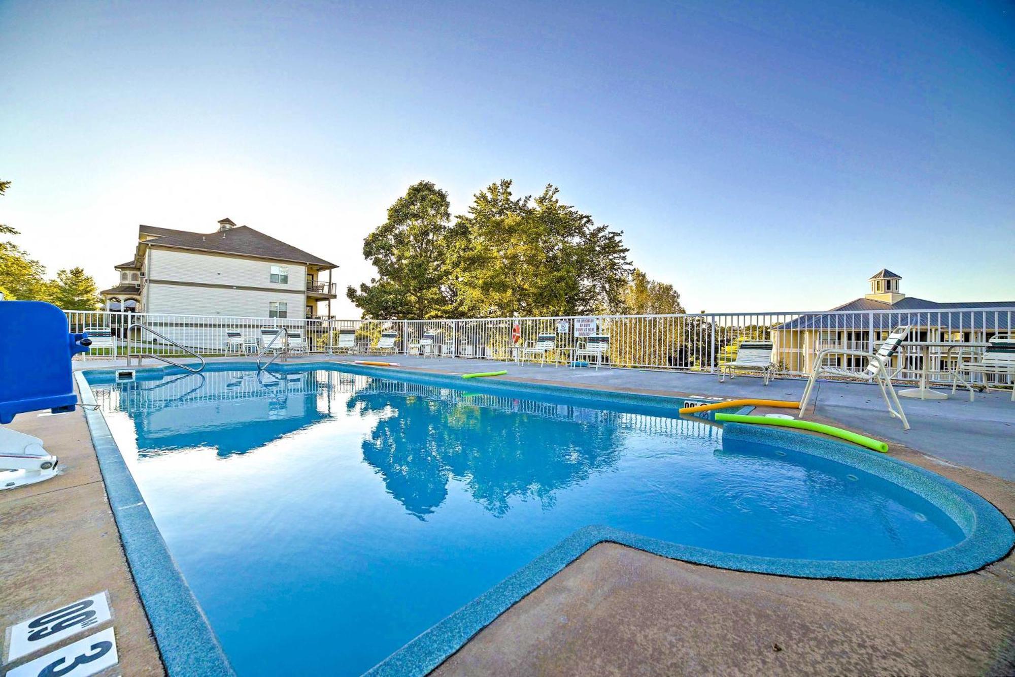 Ground-Floor Branson Condo With Community Perks Exterior photo